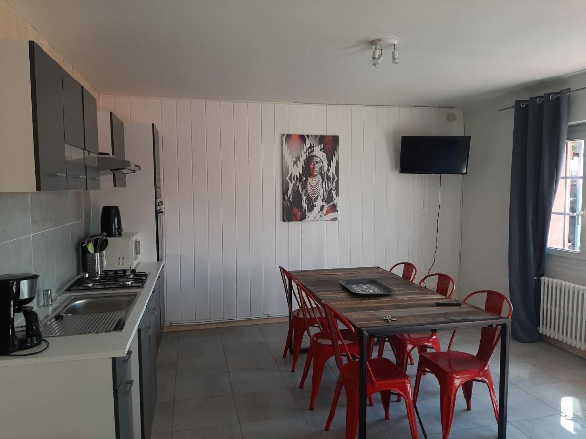 Gîtes Les P'tites Maisons dans la Prairie Sallertaine Extérieur photo